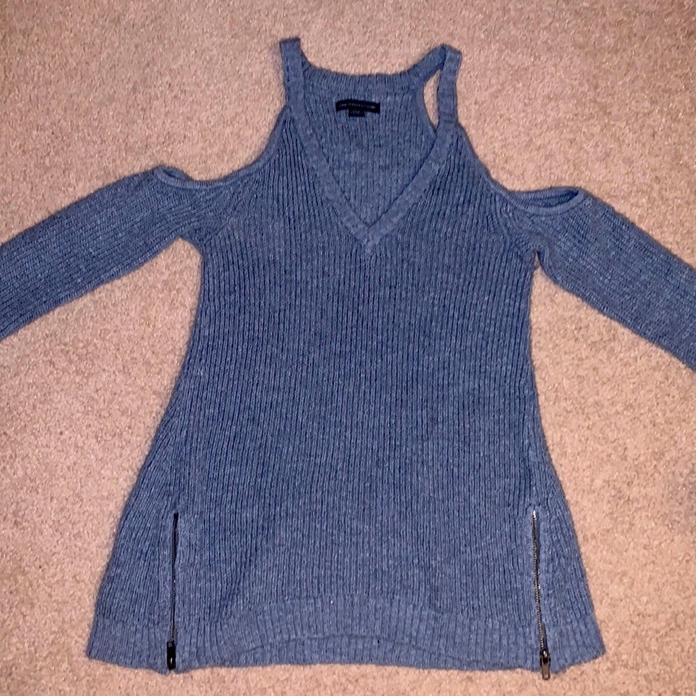 Cold Shoulder Knit Yarn Sweater
